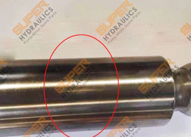 wear marks on the A4VG250 piston rod surface